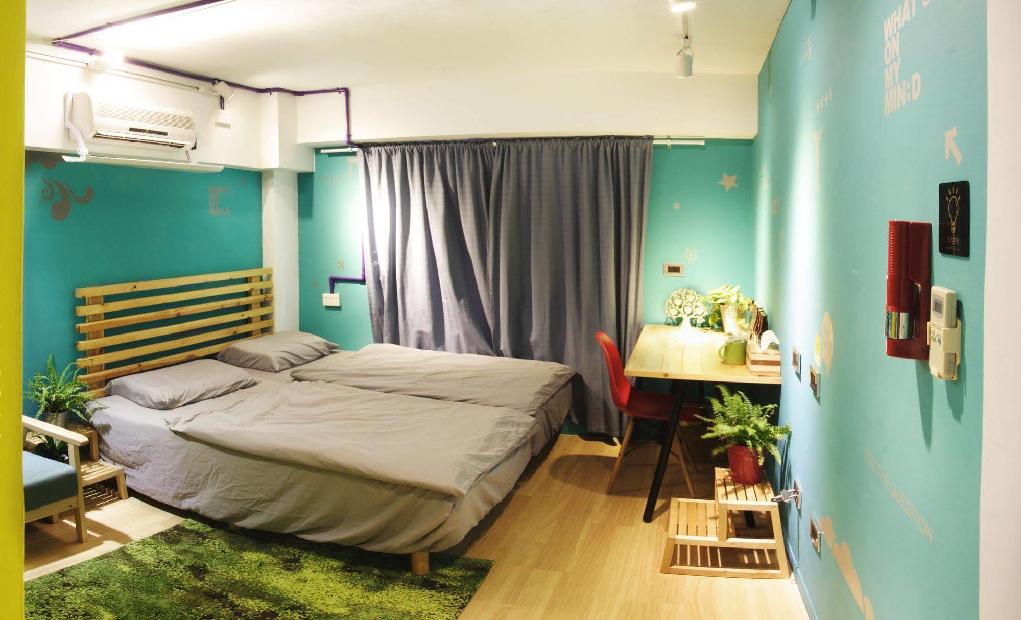 Leo Ho Hostel Tainan Buitenkant foto